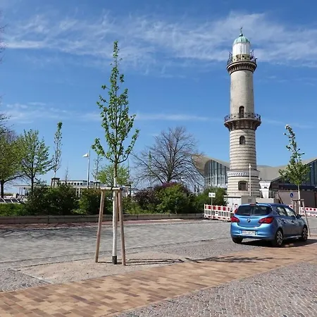 At The Park 1 Nyaraló